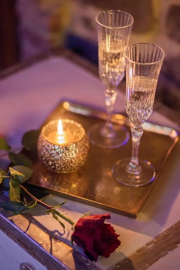 San Lazzo Luxury Room - Room & Personal Spa Castiglion Fiorentino